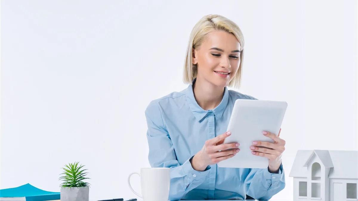Cum alegeți un curs online și ce valoare are certificatul